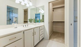 3999 Edmonton Ct, Ann Arbor, MI 48103