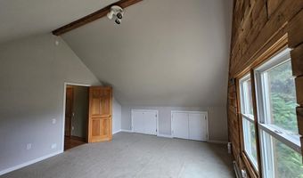 698 Leetes Island Rd, Branford, CT 06405