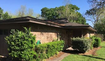 409-411 Hurst Pl, Angleton, TX 77515