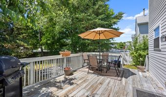 64 OAKTON Dr, Atco, NJ 08004