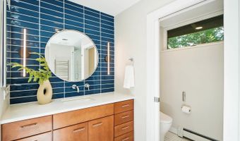 7460 Fair Oaks Dr, Amberley, OH 45237