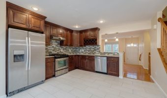 6537 PARISH GLEBE Ln, Alexandria, VA 22315
