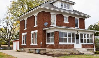 303 S Park St, Albany, WI 53502