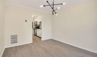 7572 WESTLAKE Ter 56, Bethesda, MD 20817