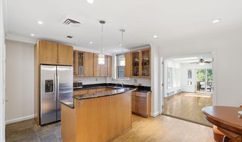 4421 VOLTA Pl NW, Washington, DC 20007