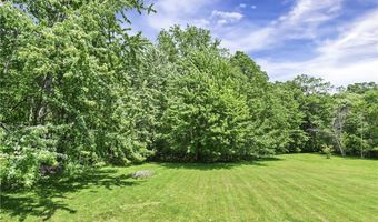 301 Crosse Rd, Amherst, OH 44001