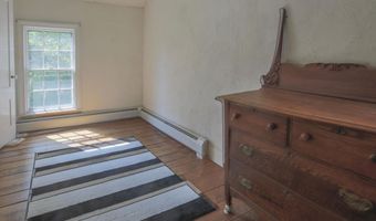 53 Congress St, Belfast, ME 04915