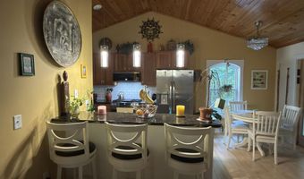 14 Wards Hill Rd, Baldwin, ME 04091