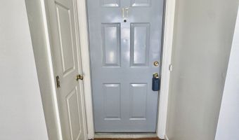 55 Mill Plain Rd 34-17, Danbury, CT 06811