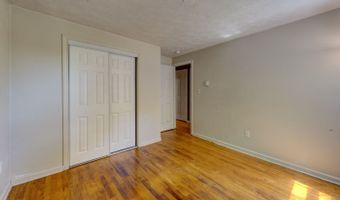 39 Bernside Dr, Bristol, CT 06010