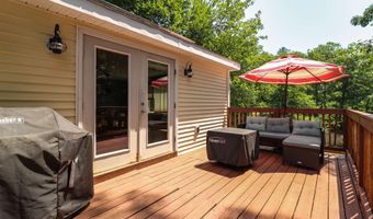 10 Belmont Dr, Barnstead, NH 03225