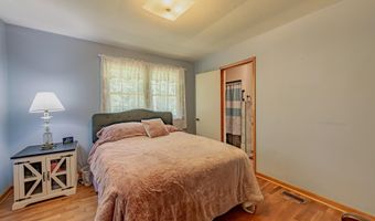 1856 LOST MOUNTAIN Rd, Aroda, VA 22709