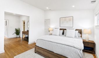 5213 CATHEDRAL Ave NW, Washington, DC 20016