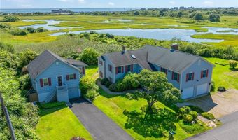 124 Houston Ave, Narragansett, RI 02882