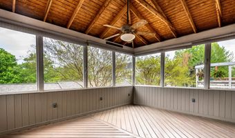 20362 HARTWELL St, Ashburn, VA 20147