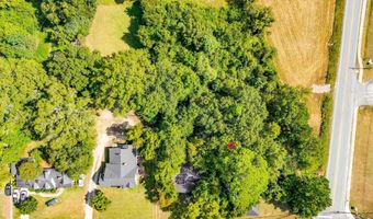 423 S Main St, Bishopville, SC 29010