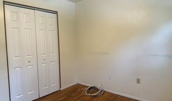 5203 Black Oak Rd, Alton, IL 62002