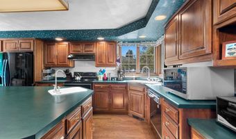 1508 N NICHOLAS St, Appleton, WI 54914