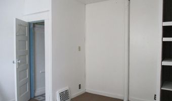 430 Bridge Ave, Alma, MI 48801