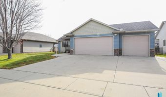 2609 E Sunflower St, Brandon, SD 57005