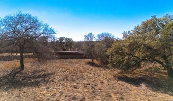 109 Calvary Dr, Adkins, TX 78101