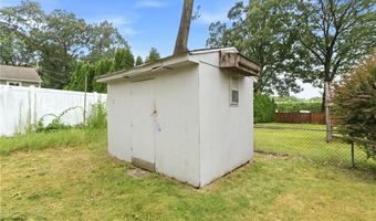 216 Hyde St, Cranston, RI 02920