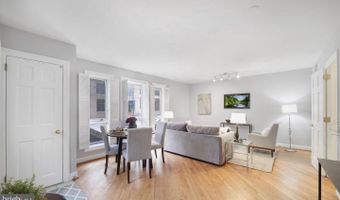 4820 HAMPDEN Ln R-5, Bethesda, MD 20814