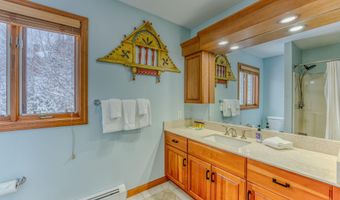 254 Crawford Ridge Rd 3, Carroll, NH 03575