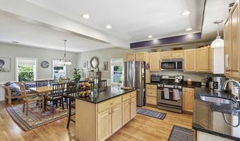 73 Gray St A, Billerica, MA 01821