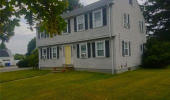 426 Metacom Ave, Bristol, RI 02809