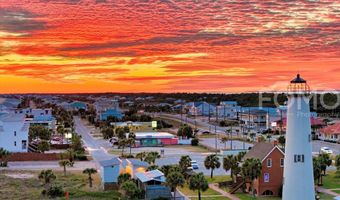 30 Ave G, Apalachicola, FL 32320