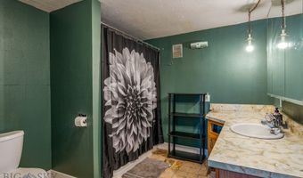 407 W 2nd Ave, Big Timber, MT 59011