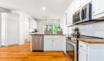 1421 CROSSING Way, Auburn, AL 36830