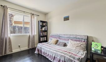 1247 Armstrong Cir, Escondido, CA 92027