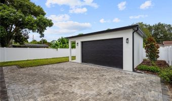 803 YATES St, Orlando, FL 32804