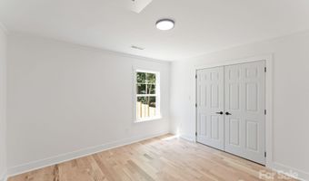 6326 Cedar Croft Dr, Charlotte, NC 28226
