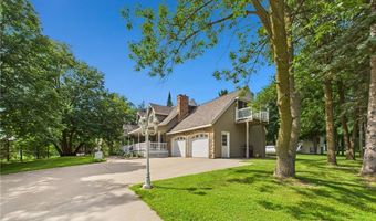 16714 Queens Rd, Avon, MN 56310