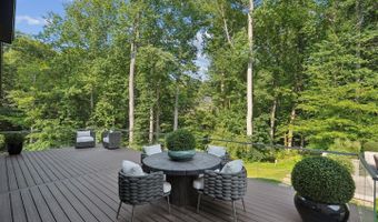 11013 RIVERWOOD Dr, Potomac, MD 20854