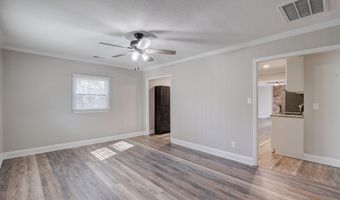 1616 Lakeview Ave, Camden, SC 29020