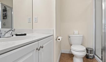 68 Stetson Pl 68, Danbury, CT 06811