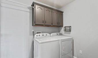 56 SQUIRE'S Grv, Atoka, TN 38004