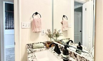 107 Spy Glass Hill Dr, Benton, LA 71006