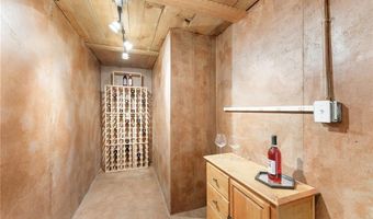 1900 N 159th Ter, Basehor, KS 66007