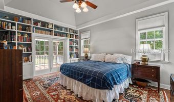 47 Thomas Sumter St, Beaufort, SC 29907