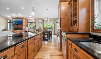 4201 Rue De Frenchman NE, Alexandria, MN 56308