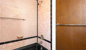 381 Auburn St, Cranston, RI 02910