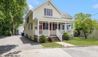 29 Fenner Ave A, East Providence, RI 02915
