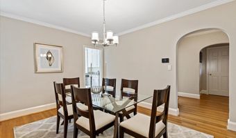 5013 WORTHINGTON Dr, Bethesda, MD 20816