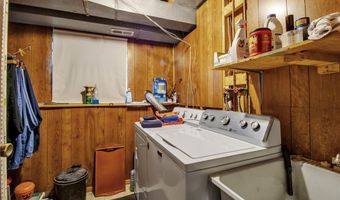 203 Robin Rd, Amherst, NY 14228