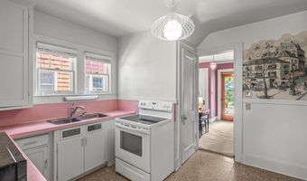 216 Kenwood Ave, Ann Arbor, MI 48103